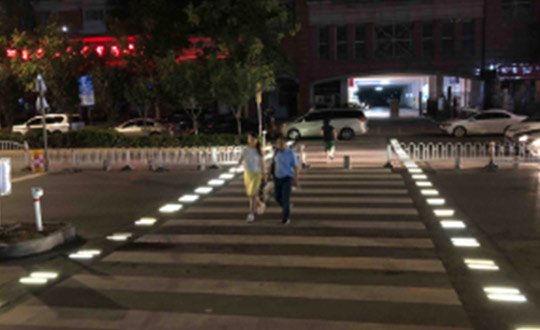 Application of Solar Road Studs in Pedestrian Crossings
