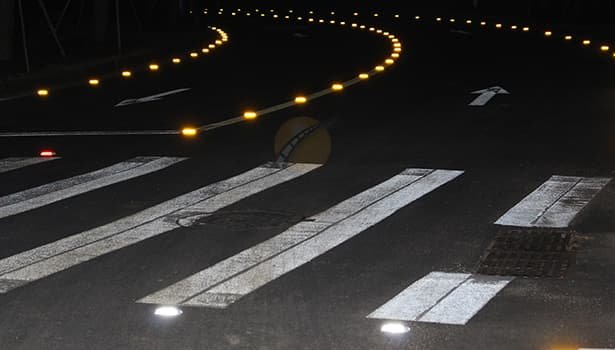 solar road marker lights