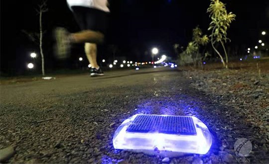 LED Solar Road Marker